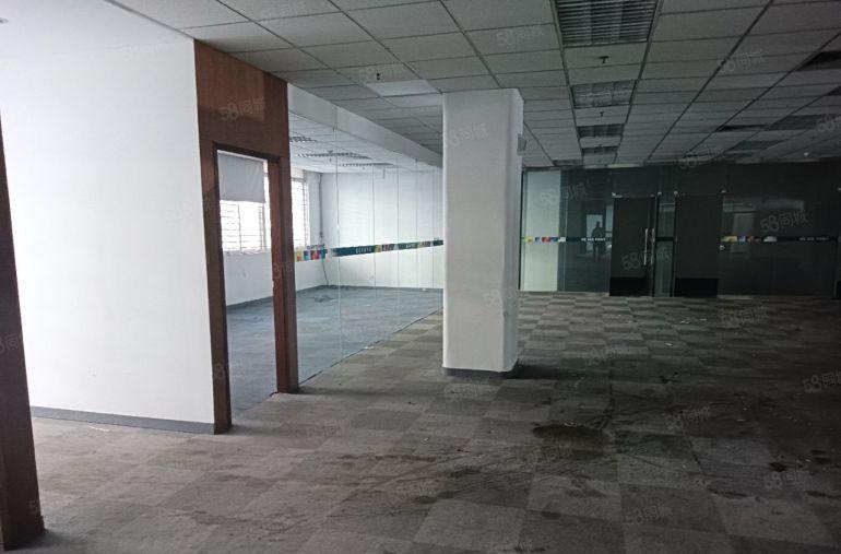 一楼1880平390平 使用率70楼上有办公室 一手业主