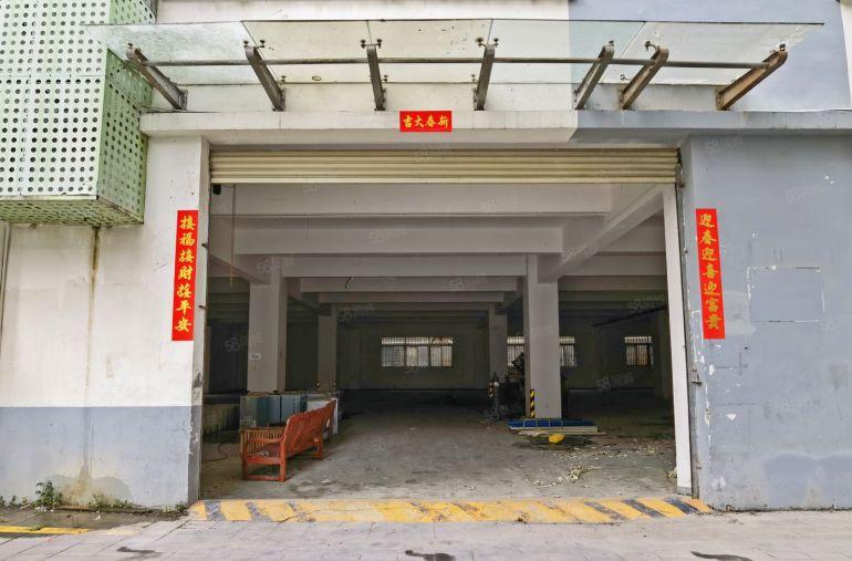 留仙洞1350平一楼厂房 适合加工维修 租金52元一手房东租